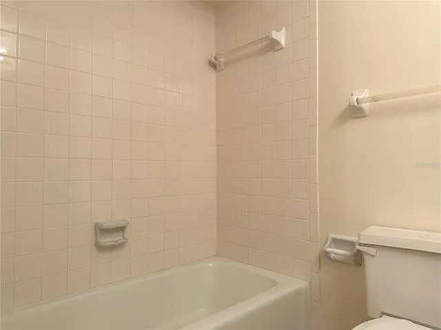 $1,750 | 7050 Fairway Bend Lane, Unit 266, Sarasota, FL 34243