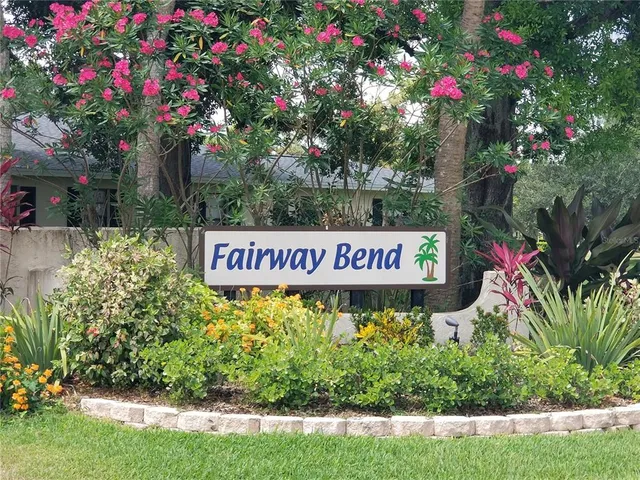 $1,750 | 7050 Fairway Bend Lane, Unit 266, Sarasota, FL 34243