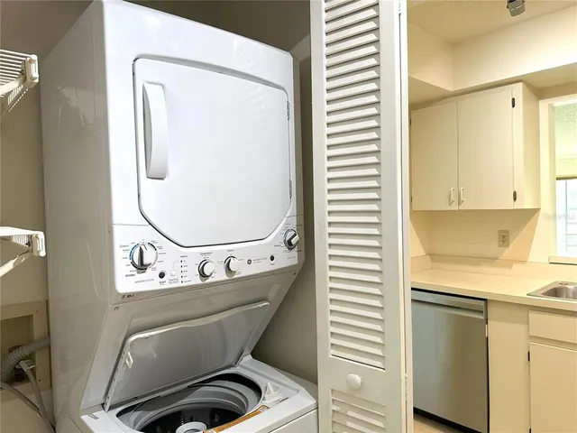 $1,750 | 7050 Fairway Bend Lane, Unit 266, Sarasota, FL 34243