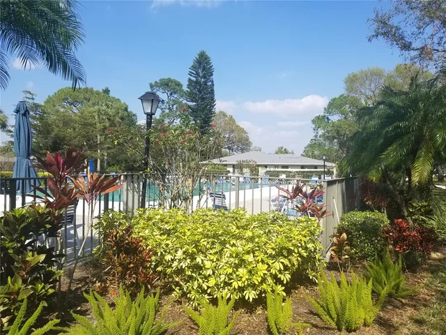 $1,750 | 7050 Fairway Bend Lane, Unit 266, Sarasota, FL 34243