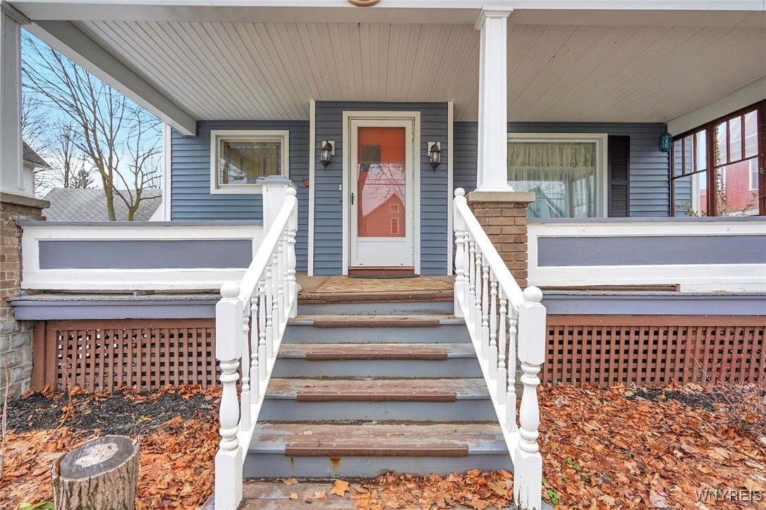 21 Buckland Avenue Perry, NY 14530 - Photo 4 of 35