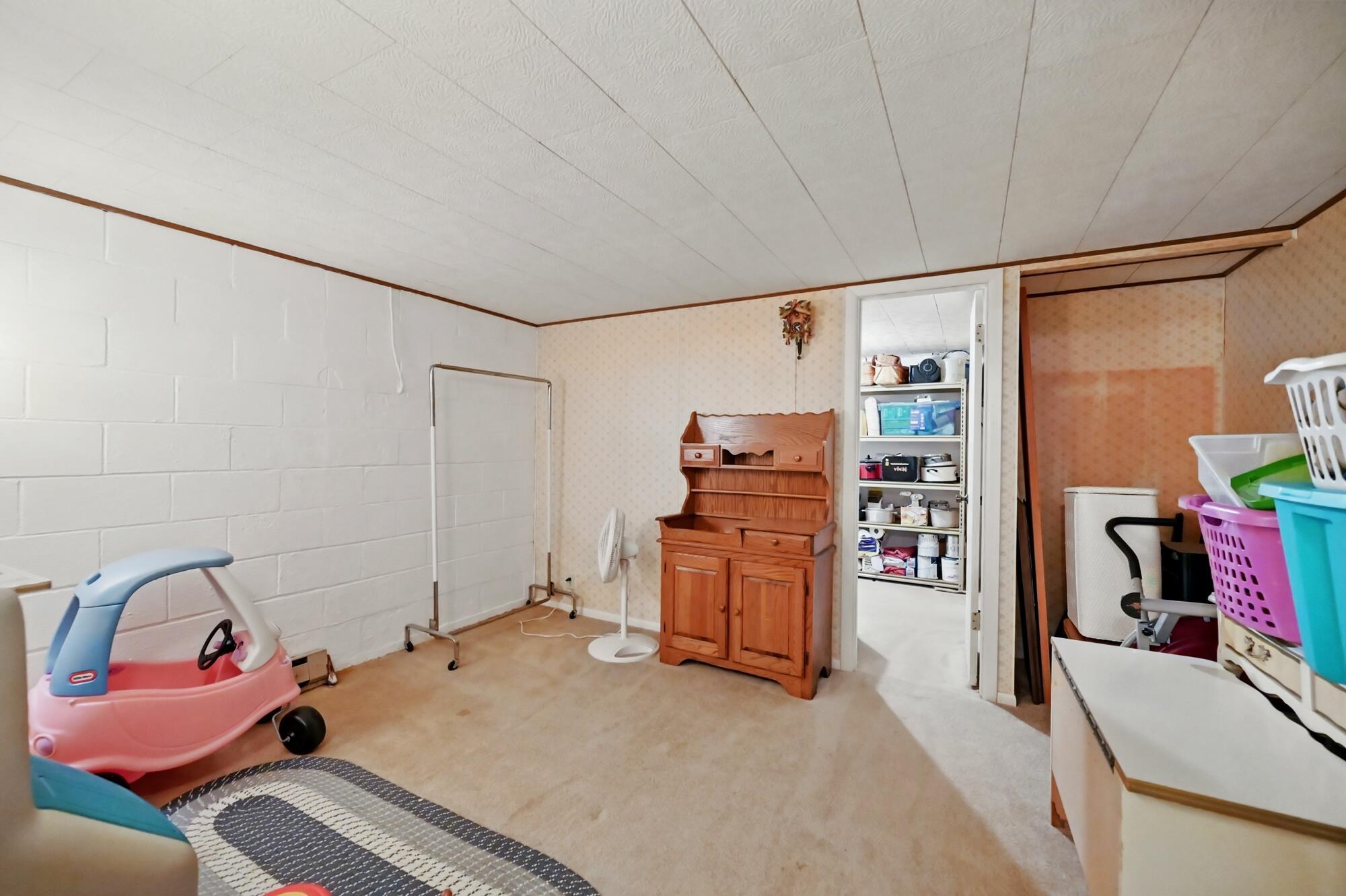 1129 West Bluelick Road Lima, OH 45801 - Photo 38 of 55 Gallery Image 38