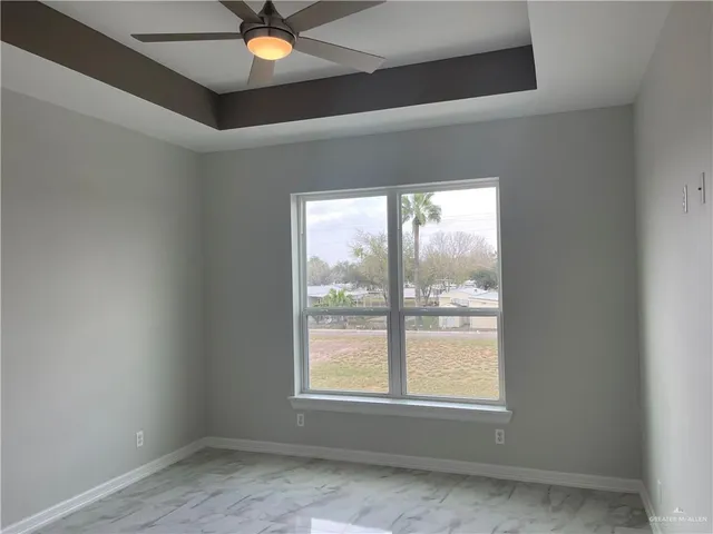 $1,775 | 5515 North Crown Point, Pharr, TX 78577