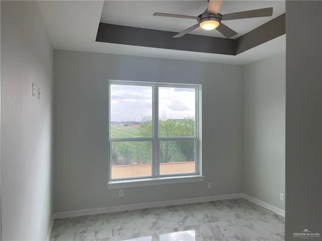$1,775 | 5515 North Crown Point, Pharr, TX 78577