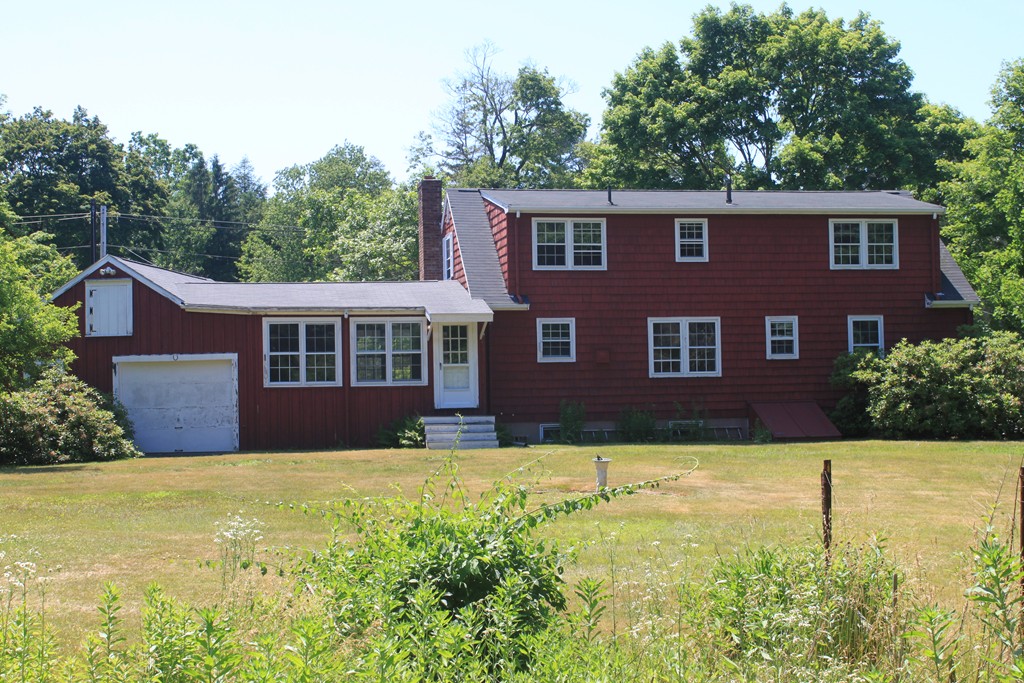 13 Haverhill Road Topsfield, MA 01983 - Photo 3 of 20 a view of house with yard