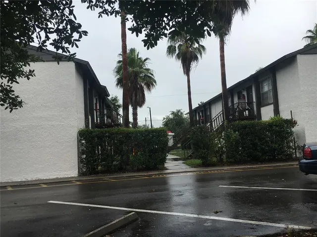 $1,200 | 1347 Baywatch Loop, Unit 204, Tampa, FL 33612