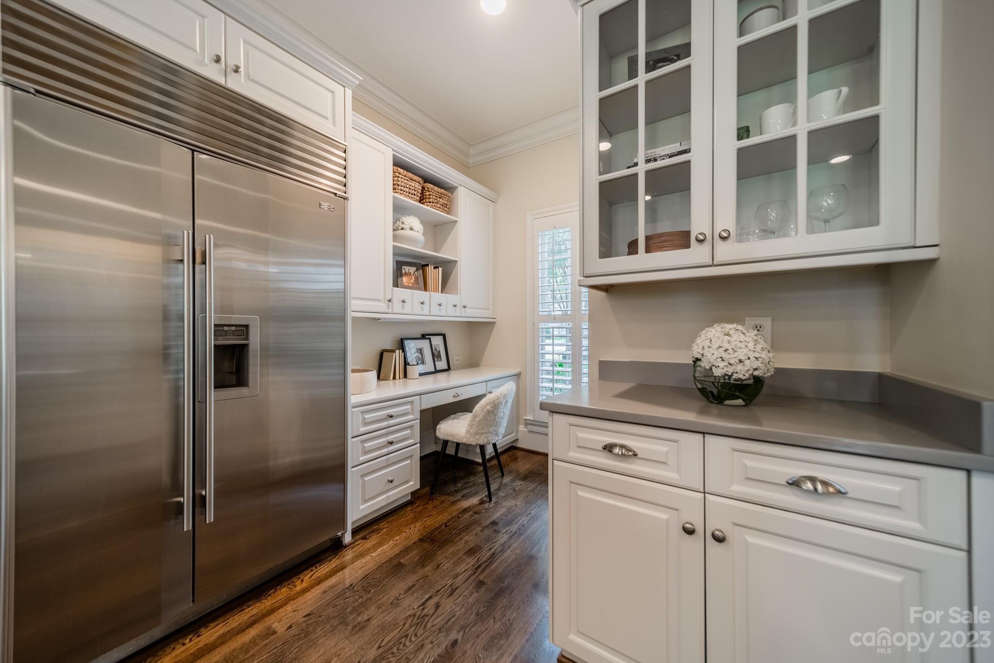 2810 Sharon Road Charlotte, NC 28211 - Photo 10 of 37