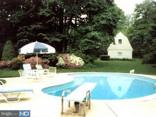 410 North Valley Forge Road Devon, PA 19333 - Photo 4 of 6