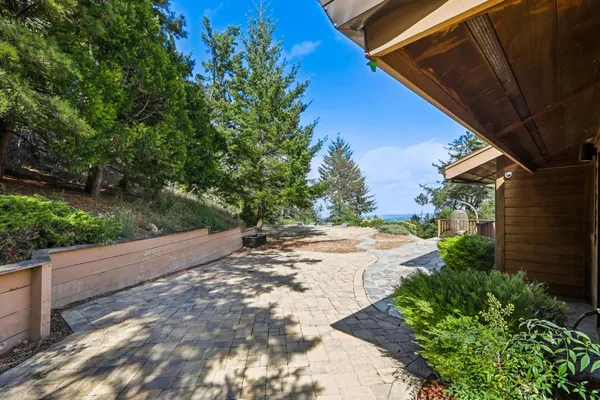 $3,288,000 | 16501 Skyline Boulevard, Woodside, CA 94062