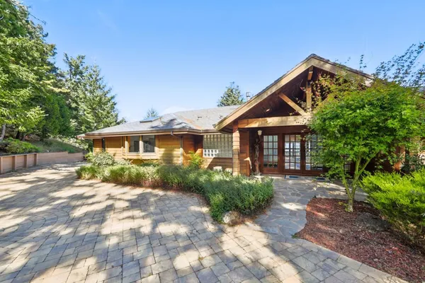 $3,288,000 | 16501 Skyline Boulevard, Woodside, CA 94062