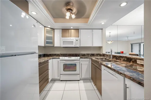 $460,000 | 4761 Southeast Binnacle Way, Unit 108, Stuart, FL 34997