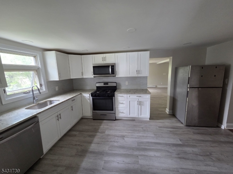 104 River Street East Rutherford, NJ 07073 - Photo 5 of 13