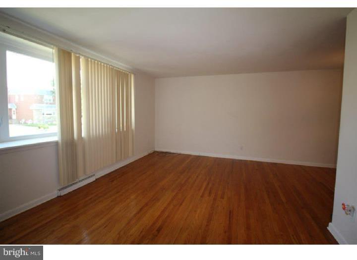 1716 Fox Chase Road Philadelphia, PA 19152 - Photo 2 of 11 Gallery Image 2