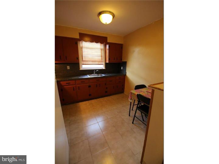1716 Fox Chase Road Philadelphia, PA 19152 - Photo 5 of 11 Gallery Image 5