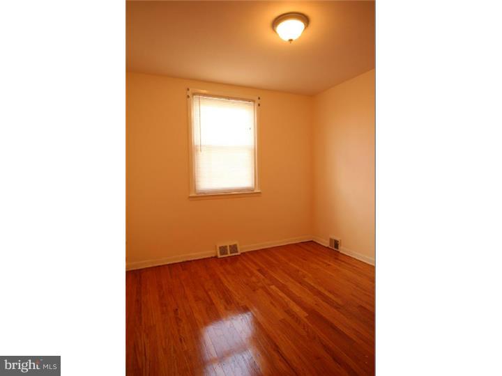 1716 Fox Chase Road Philadelphia, PA 19152 - Photo 8 of 11 Gallery Image 8