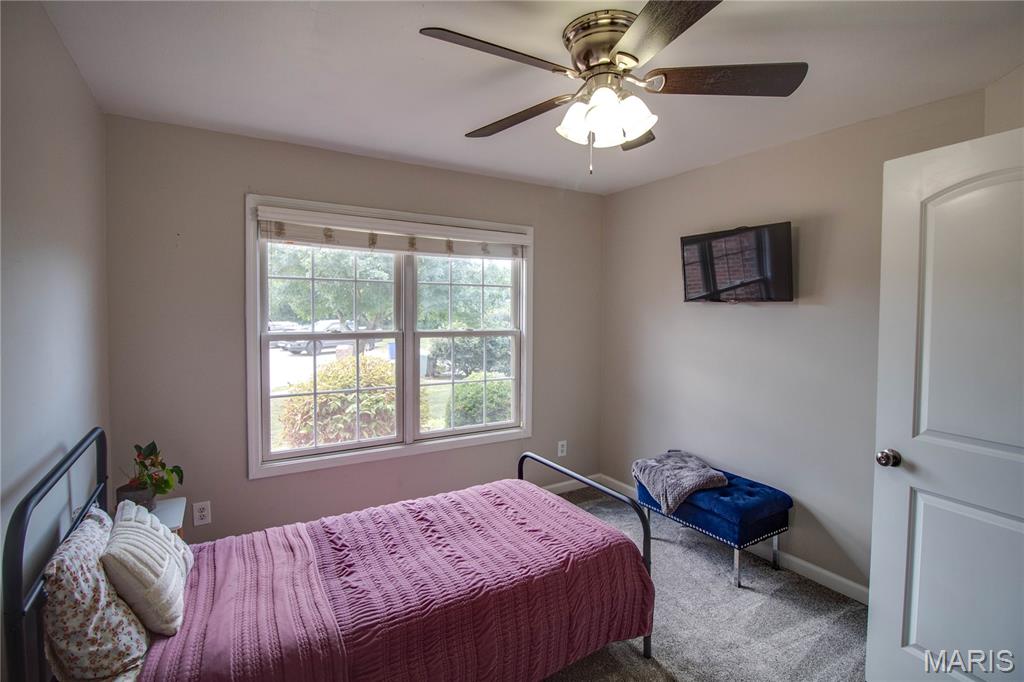 1502 Autumn Street Godfrey, IL 62035 - Photo 24 of 52