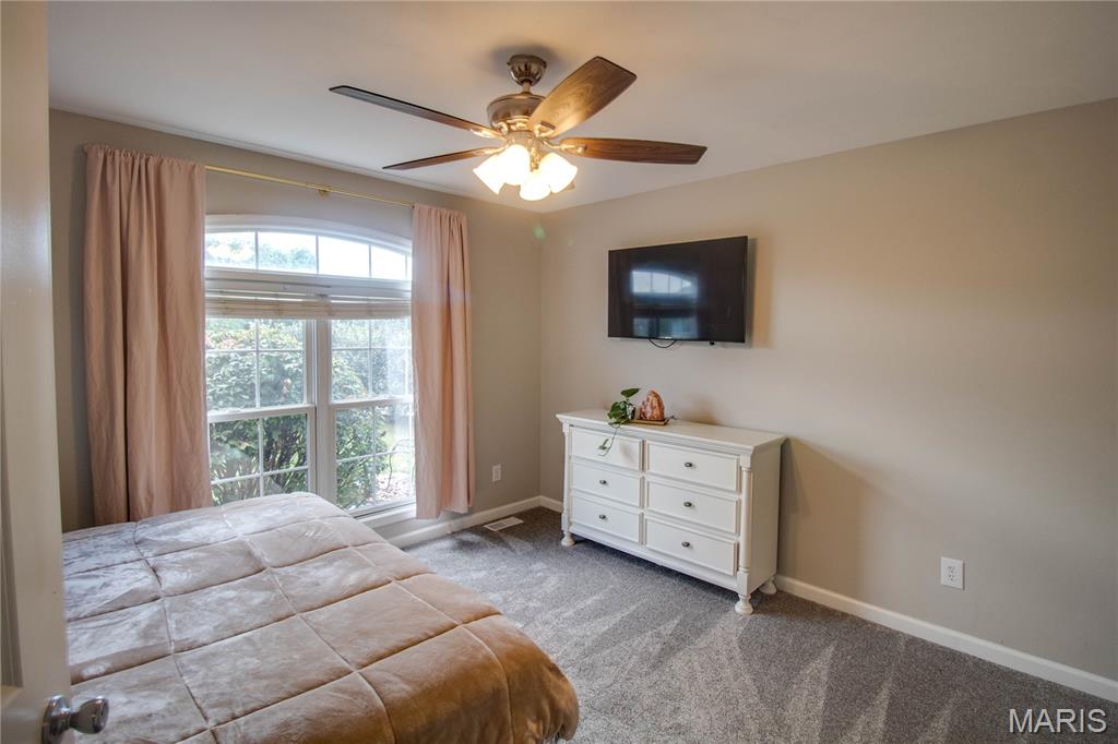 1502 Autumn Street Godfrey, IL 62035 - Photo 29 of 52