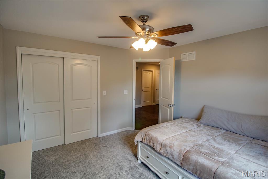 1502 Autumn Street Godfrey, IL 62035 - Photo 31 of 52