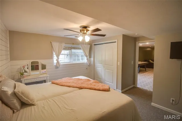 $400,000 | 1502 Autumn Street, Godfrey, IL 62035