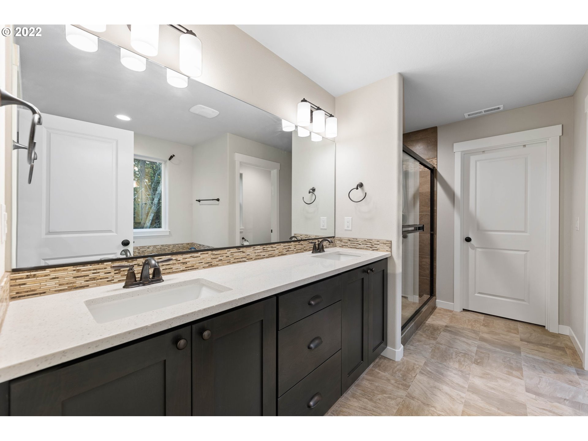 16900 Northeast 17th Avenue Ridgefield, WA 98642 - Photo 13 of 24 Gallery Image 13