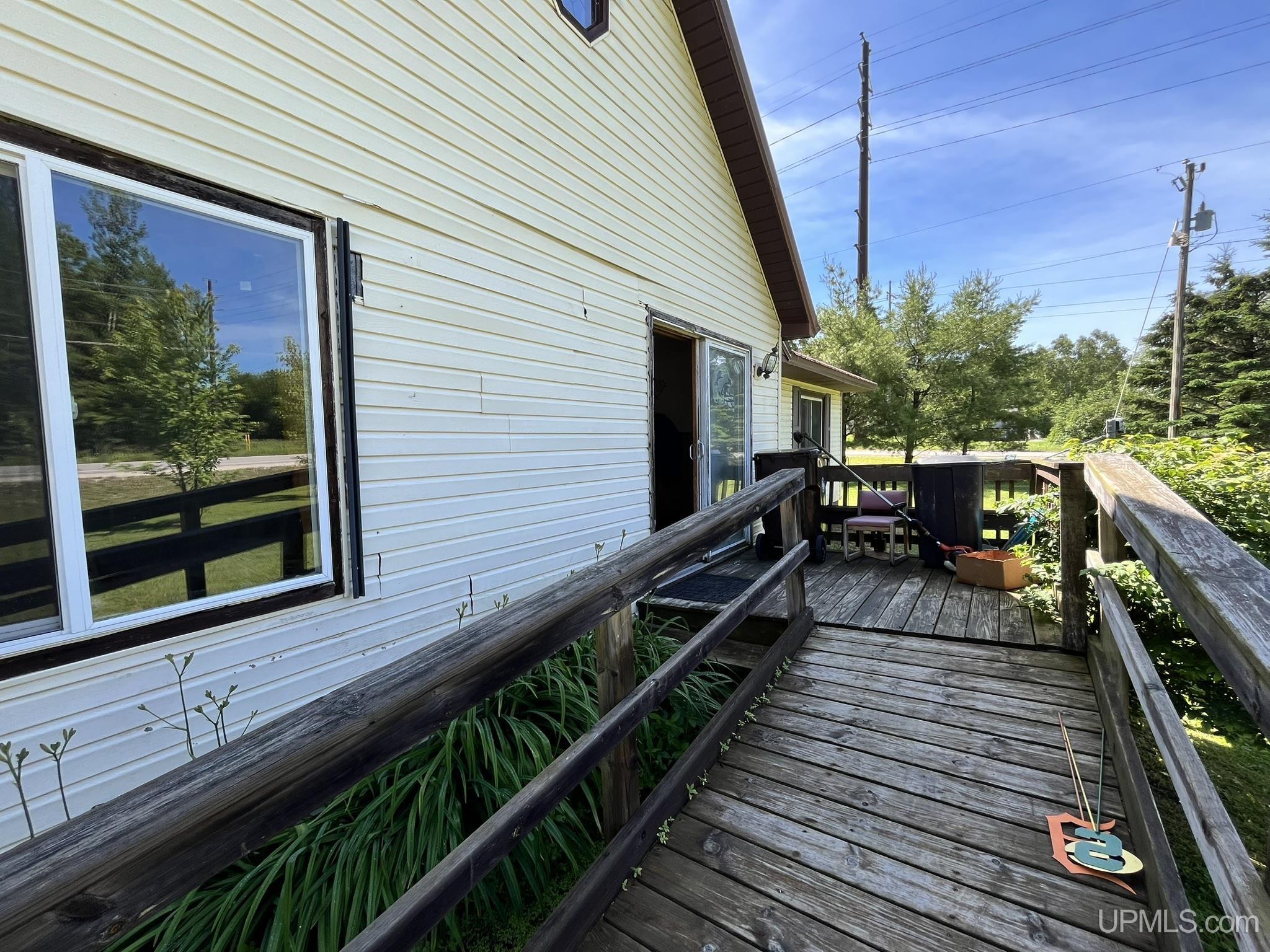 810 River Road Manistique, MI 49854 - Photo 30 of 33 Gallery Image 30