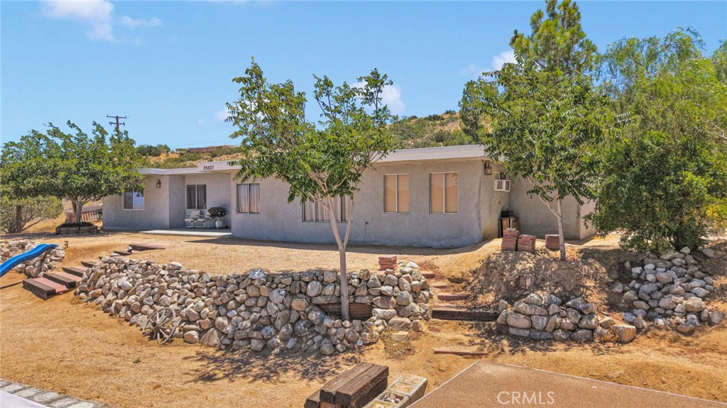25623 Santa Rosa Road Apple Valley, CA 92308 - Photo 3 of 54
