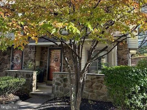 $2,500 | 28 Flintlock Lane, Chesterbrook, PA 19087