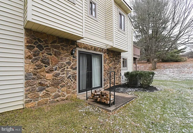 $2,500 | 28 Flintlock Lane, Chesterbrook, PA 19087