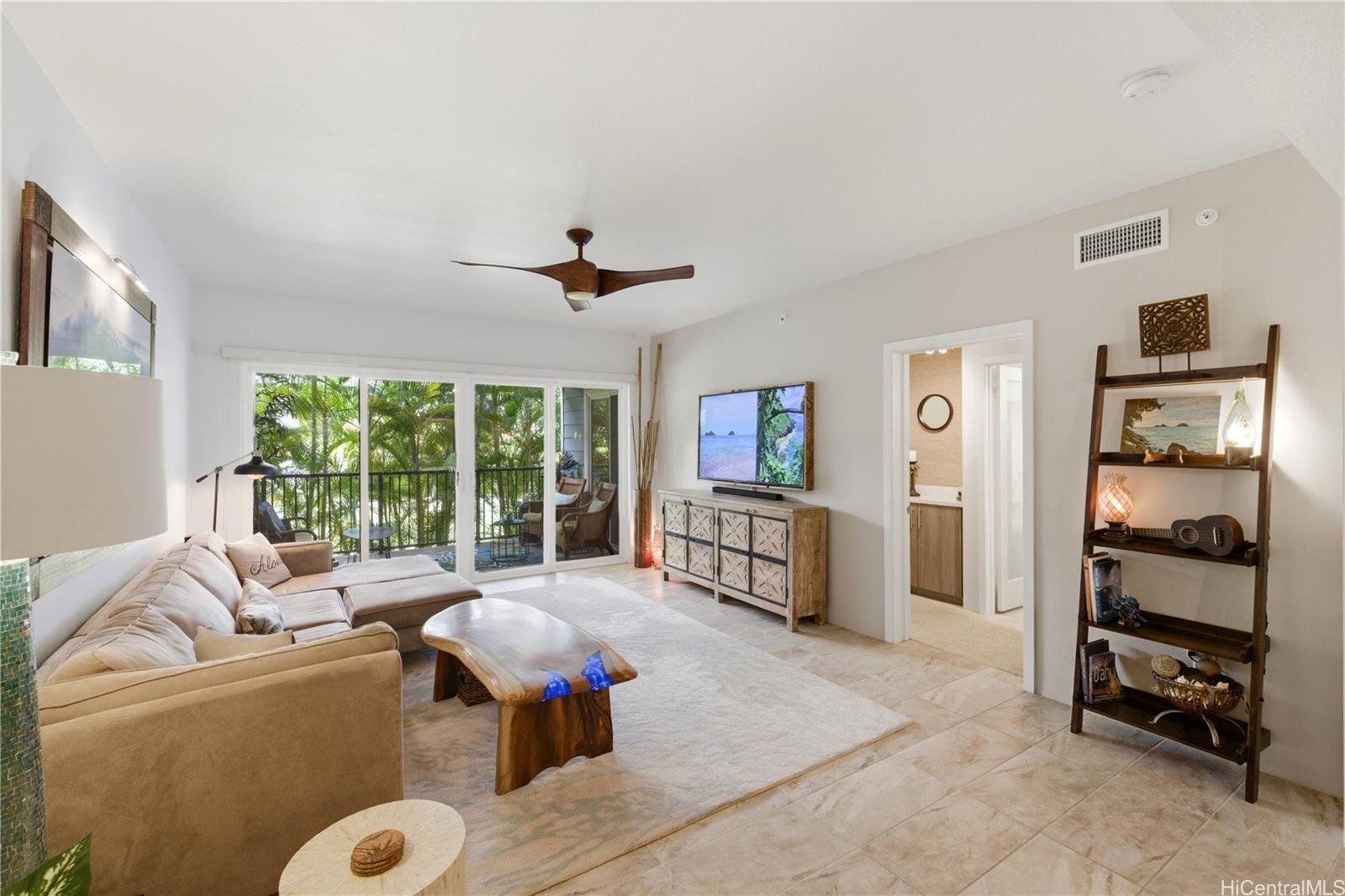 437 Kailua Road, Unit 6108 Kailua, HI 96734 - Photo 10 of 25 Thoughtfully designed living space that truly needs to be experienced in person to appreciate.