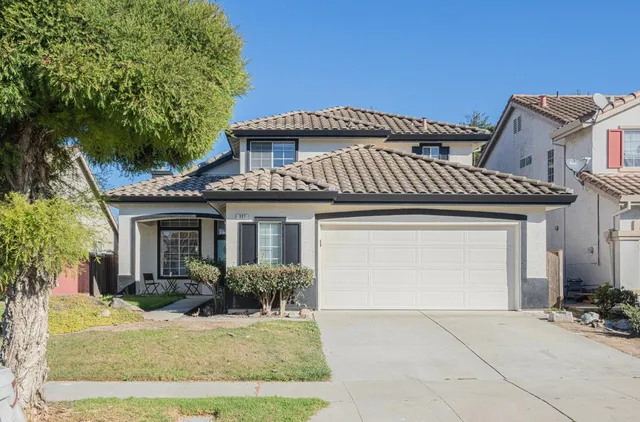 $924,998 | 327 Rhine Court, Salinas, CA 93906