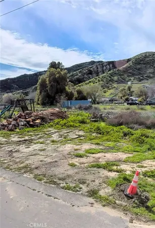 a view of outdoor space with mountain view