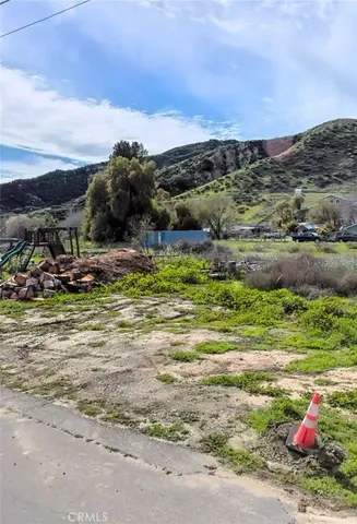 a view of outdoor space with mountain view