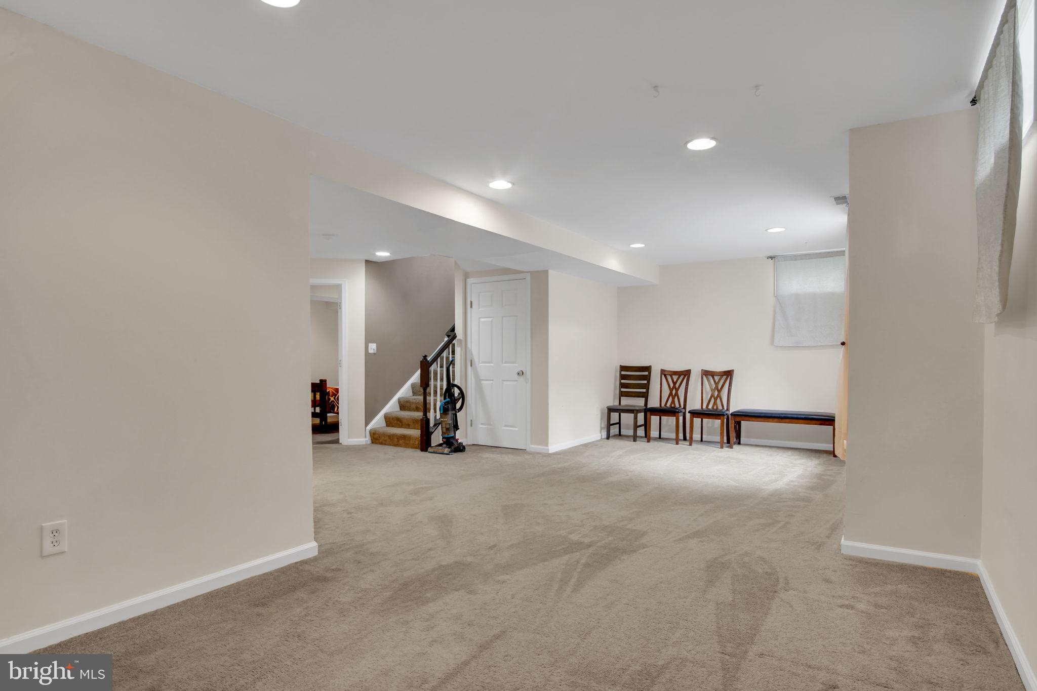 7485 Seneca Ridge Drive York, PA 17403 - Photo 34 of 40