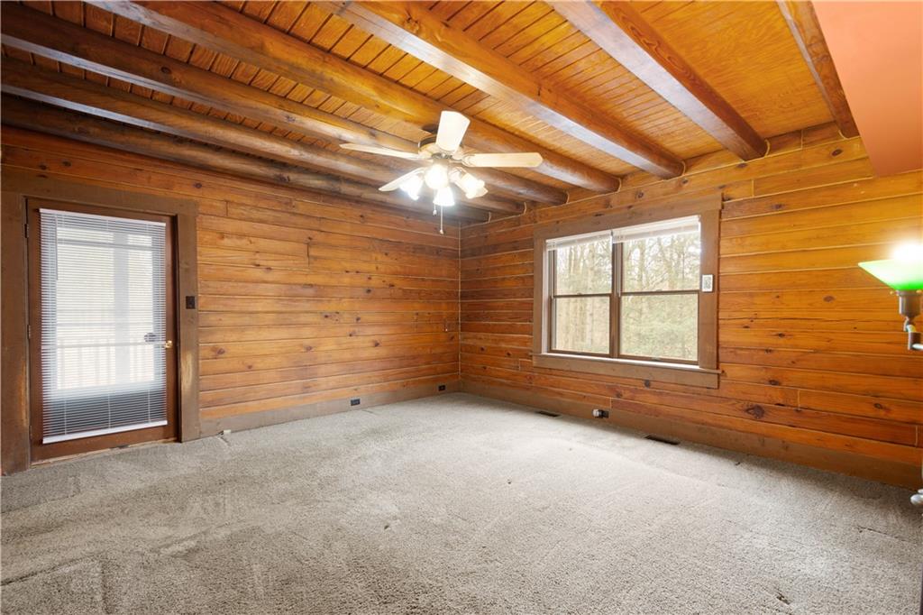 189 Reichold Road Wexford, PA 15090 - Photo 19 of 44 The primary Bedroom is located on the first floor!!