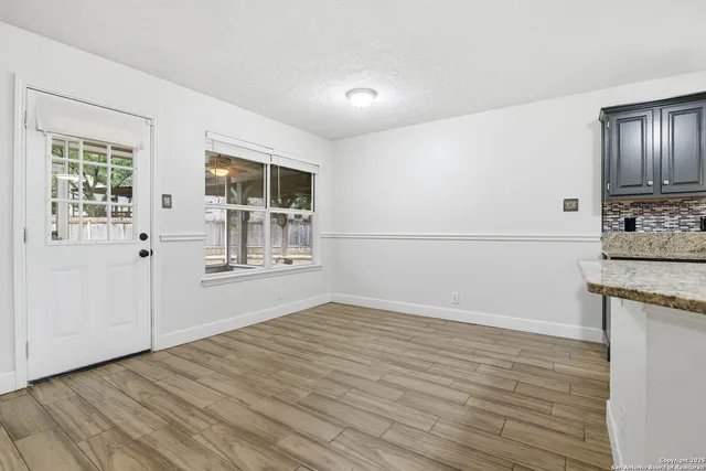 $2,700 | 7442 Tall Cedar, San Antonio, TX 78249