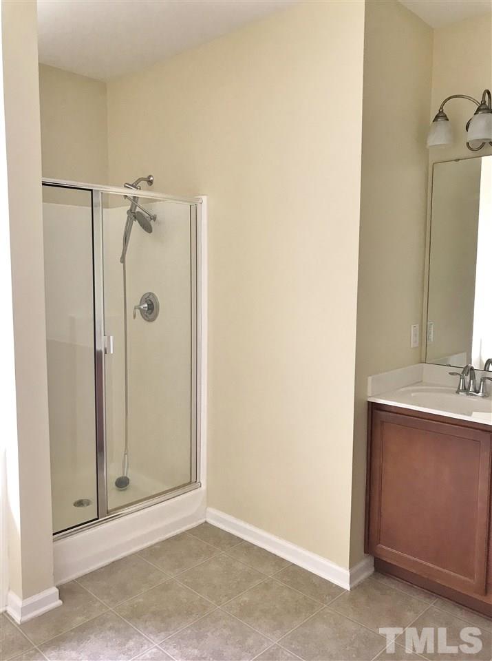 8315 Niayah Way Raleigh, NC 27612 - Photo 11 of 19 Gallery Image 11