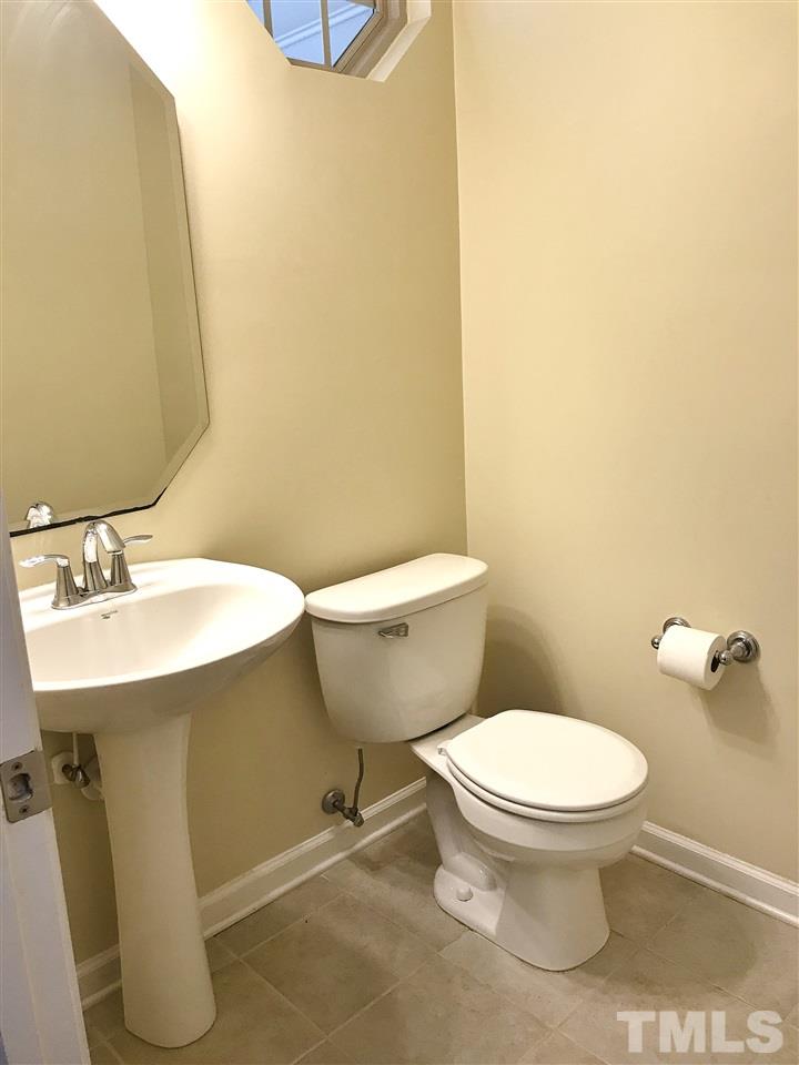 8315 Niayah Way Raleigh, NC 27612 - Photo 16 of 19 Gallery Image 16
