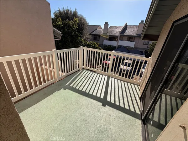 $594,999 | 8341 De Soto Canoga Park, Unit 10, Canoga Park, CA 91304