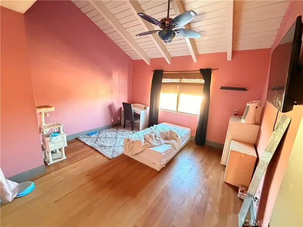 $594,999 | 8341 De Soto Canoga Park, Unit 10, Canoga Park, CA 91304