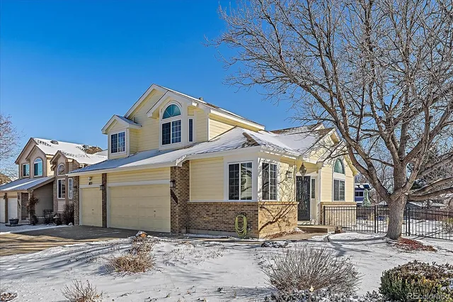 $750,000 | 6810 Simms Court, Arvada, CO 80004