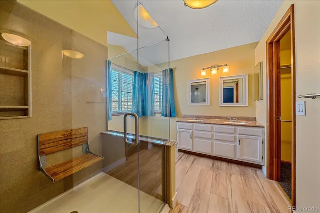 $750,000 | 6810 Simms Court, Arvada, CO 80004