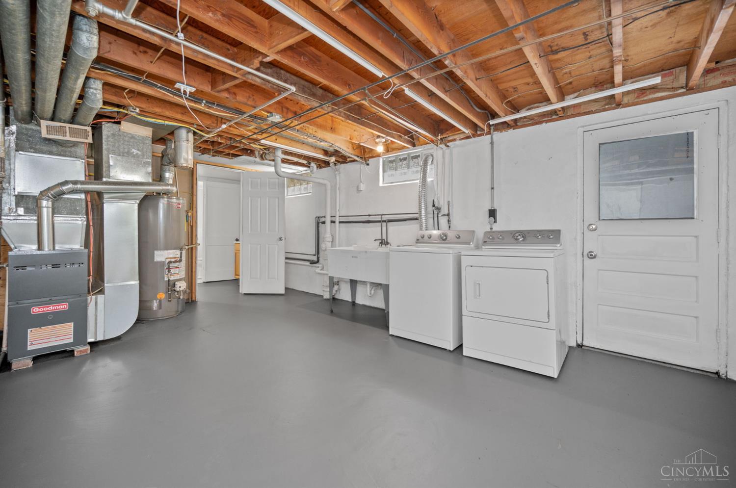 7101 Dunn Road Cincinnati, OH 45230 - Photo 44 of 50