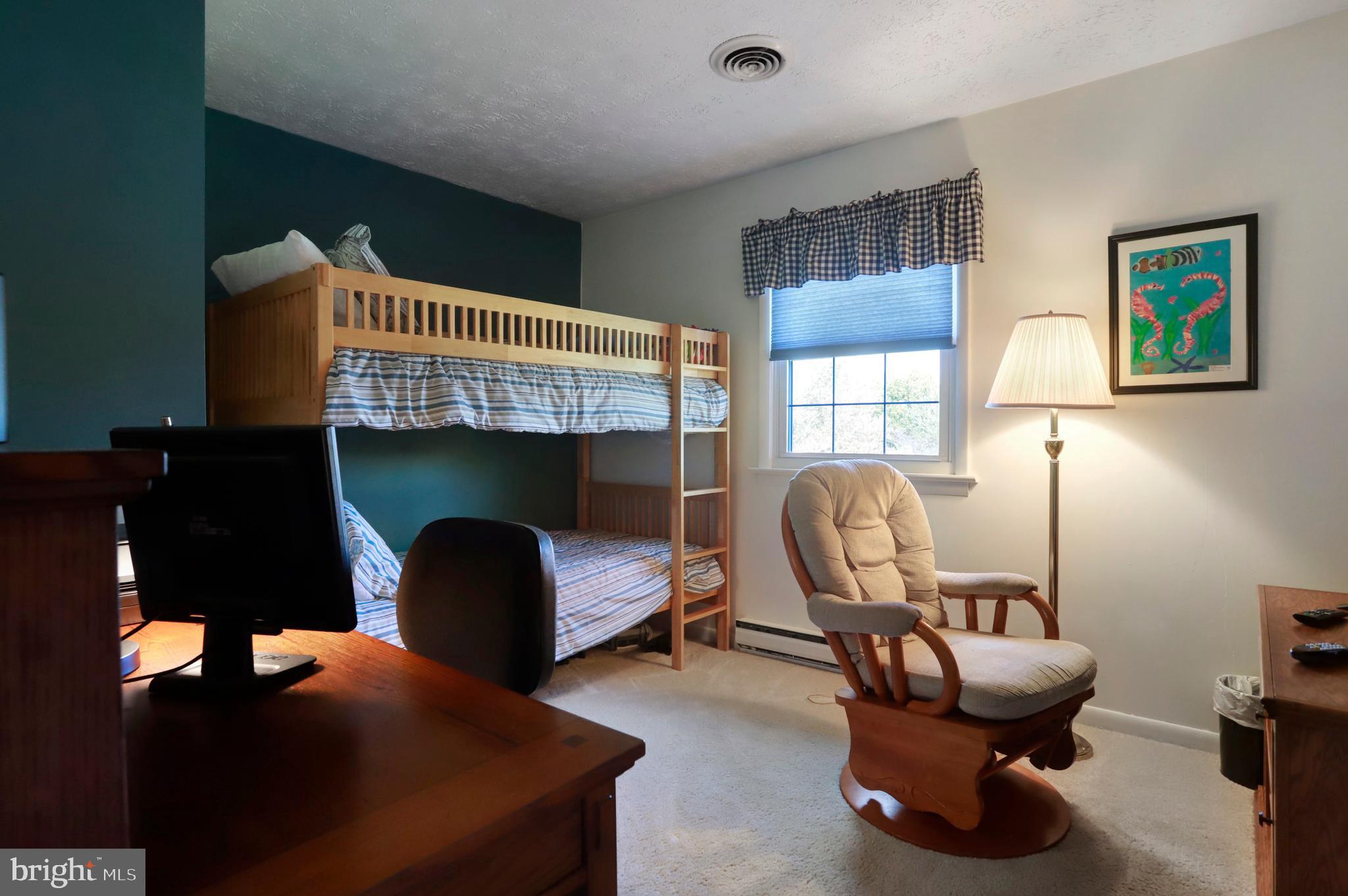 4035 Franklin Road Chambersburg, PA 17202 - Photo 18 of 49 2nd bedroom