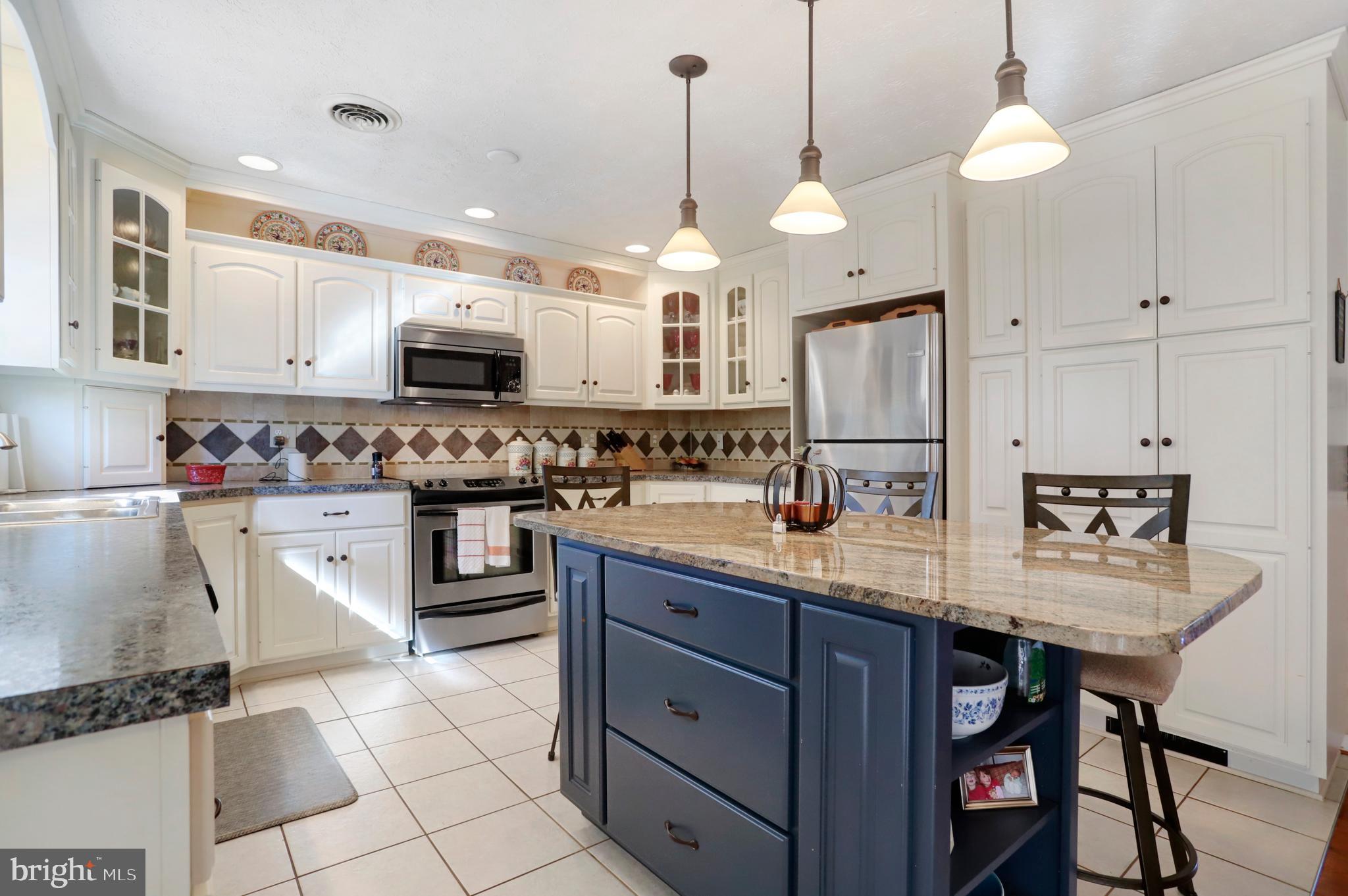 4035 Franklin Road Chambersburg, PA 17202 - Photo 8 of 49 Gallery Image 8