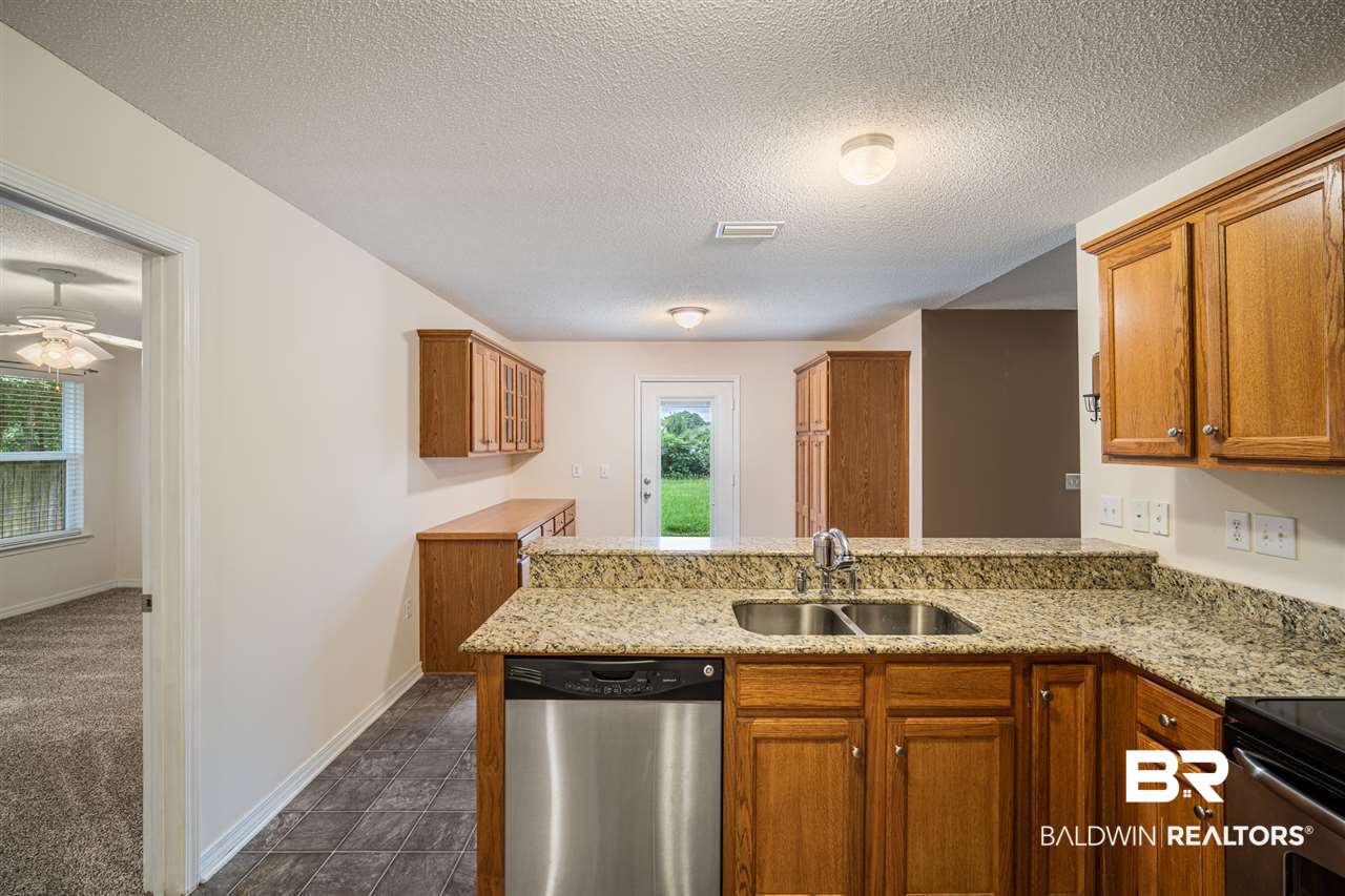 7007 Old Shell Road Mobile, AL 36608 - Photo 8 of 24