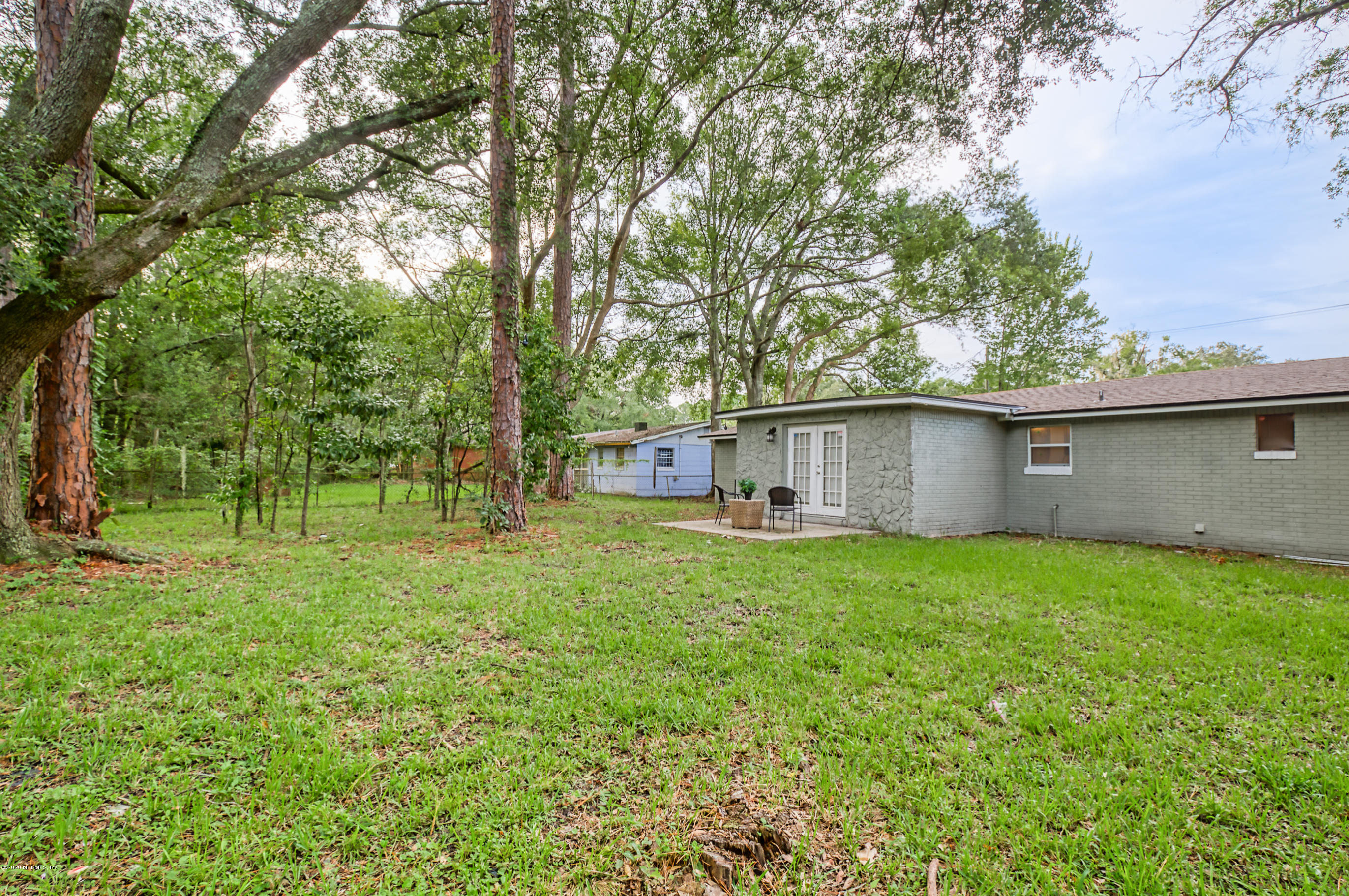5176 Moncrief Road West Jacksonville, FL 32209 - Photo 20 of 22 Backyard