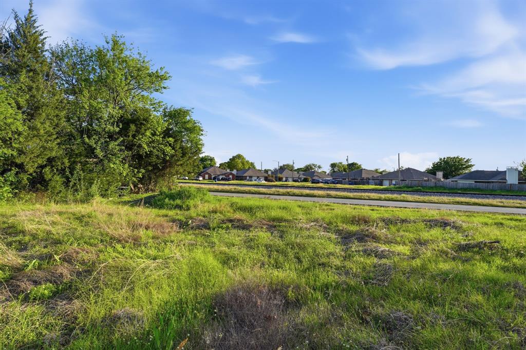 2514 Chiesa Road Rowlett, TX 75088 - Photo 9 of 19 a view of a golf course