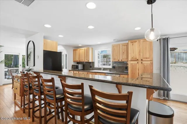 $699,900 | 12331 North Avondale Loop, Hayden, ID 83835