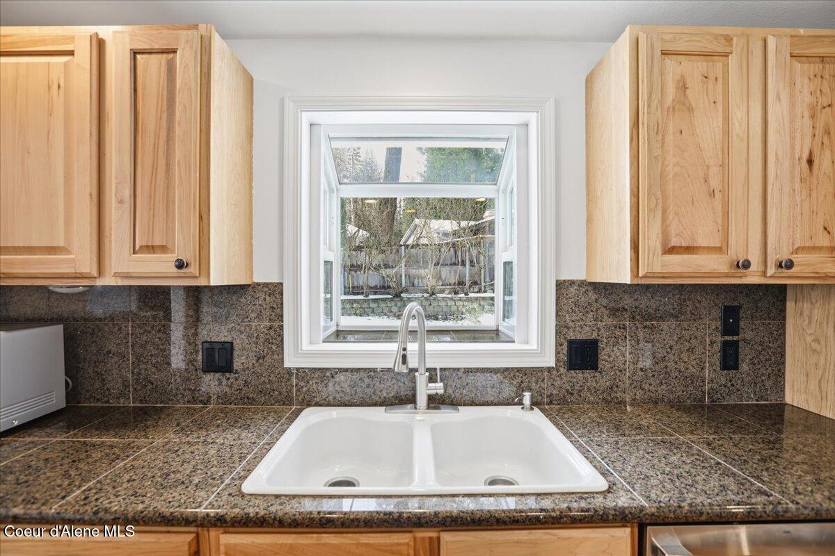 12331 North Avondale Loop Hayden, ID 83835 - Photo 17 of 47 18-12331 N Avondale Loop_RedHogMedia