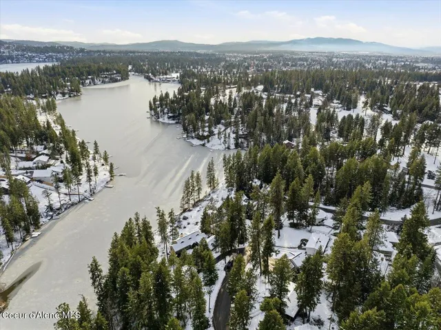 $699,900 | 12331 North Avondale Loop, Hayden, ID 83835